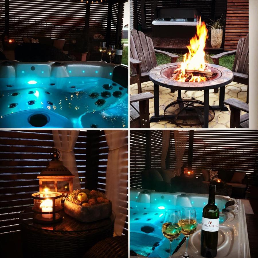 Orchardhouse Farmhouse, Wellness Chrast  외부 사진
