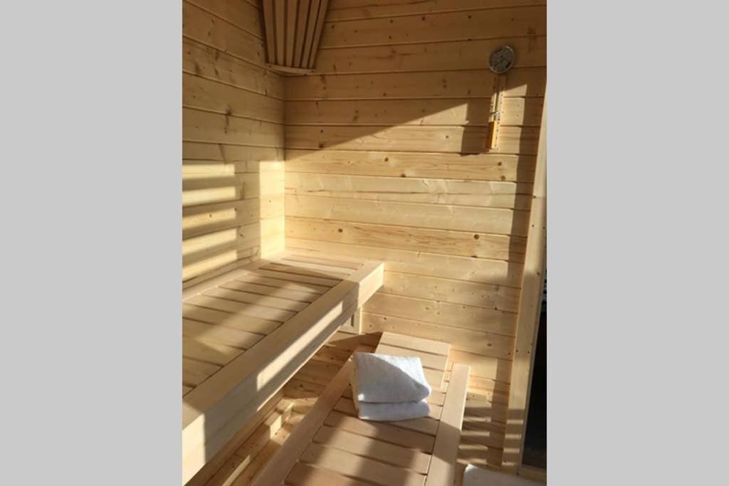 Orchardhouse Farmhouse, Wellness Chrast  외부 사진